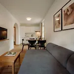 Theresi Apartmenthotel 4*