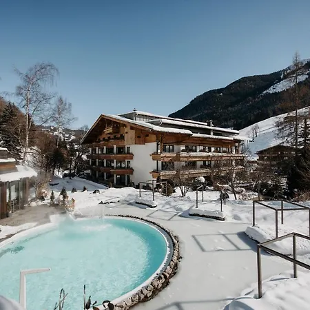Hotel Theresi Saalbach