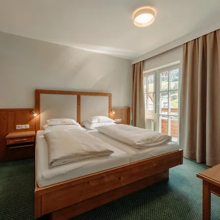Theresi 4* Saalbach